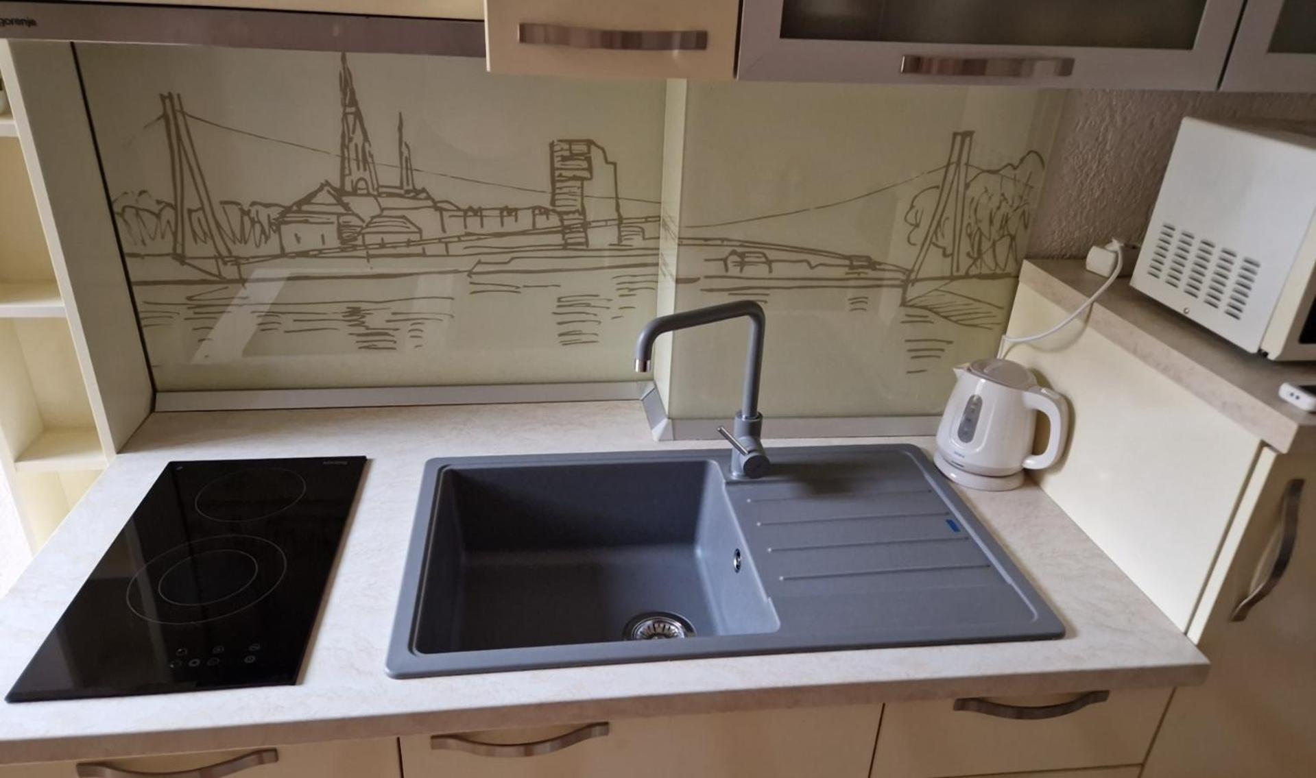 Apartment Downtown Osijek Bagian luar foto